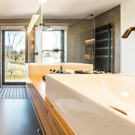 Bed and Breakfast Granja Da Cabrita 4*